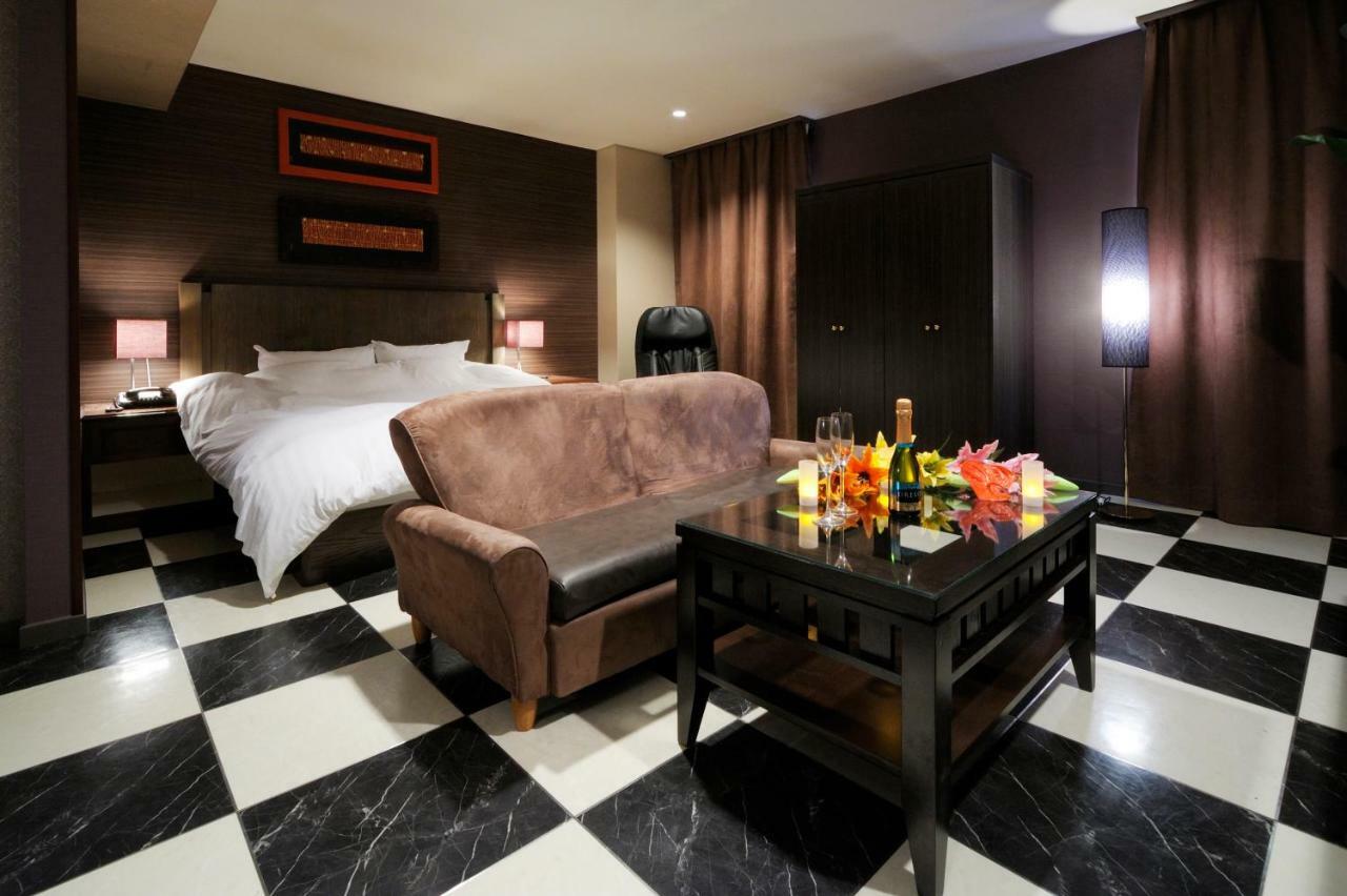 Hotel Sol (Adults Only) ฟูกุโอกะ ภายนอก รูปภาพ