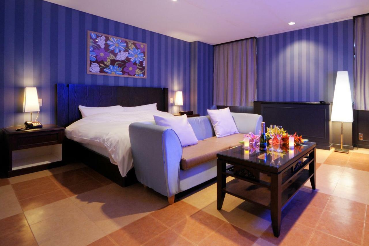 Hotel Sol (Adults Only) ฟูกุโอกะ ภายนอก รูปภาพ