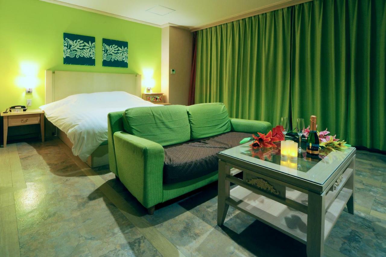 Hotel Sol (Adults Only) ฟูกุโอกะ ภายนอก รูปภาพ